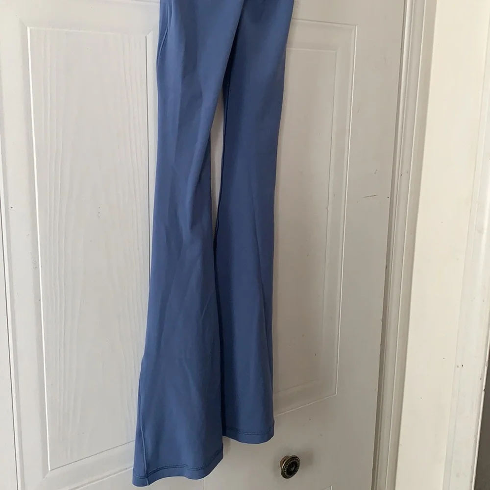 Aerie Flare leggings size xs short inseam - Picture 7 of 7